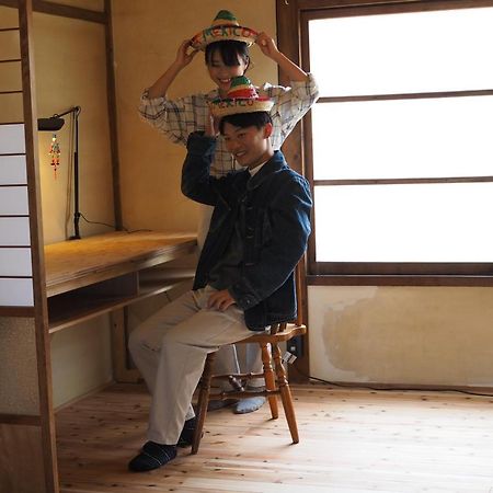 岡邸 Apartment Tonosho  Luaran gambar