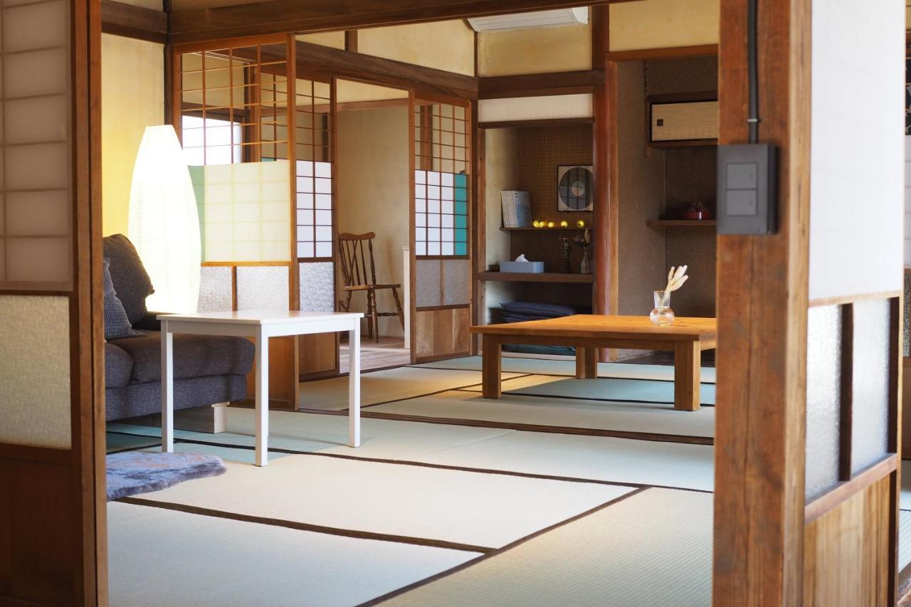 岡邸 Apartment Tonosho  Luaran gambar