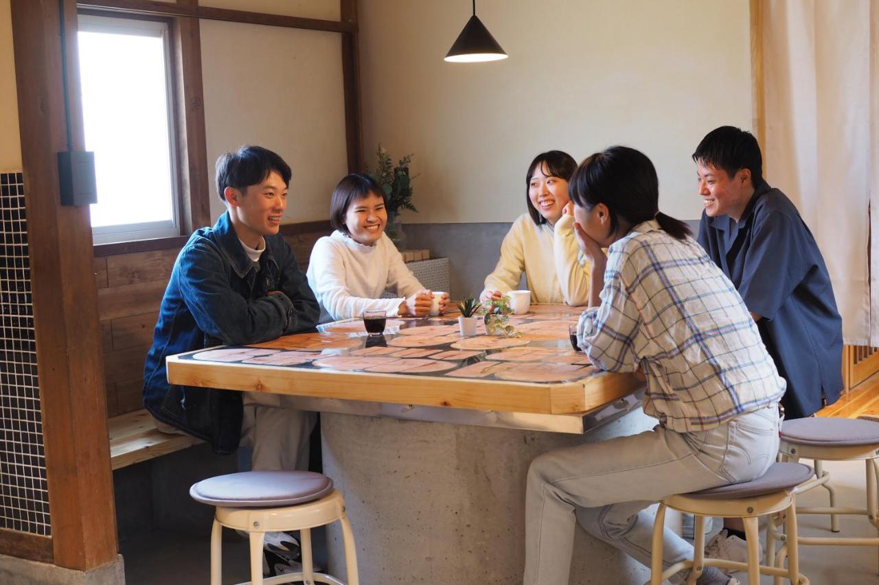 岡邸 Apartment Tonosho  Luaran gambar