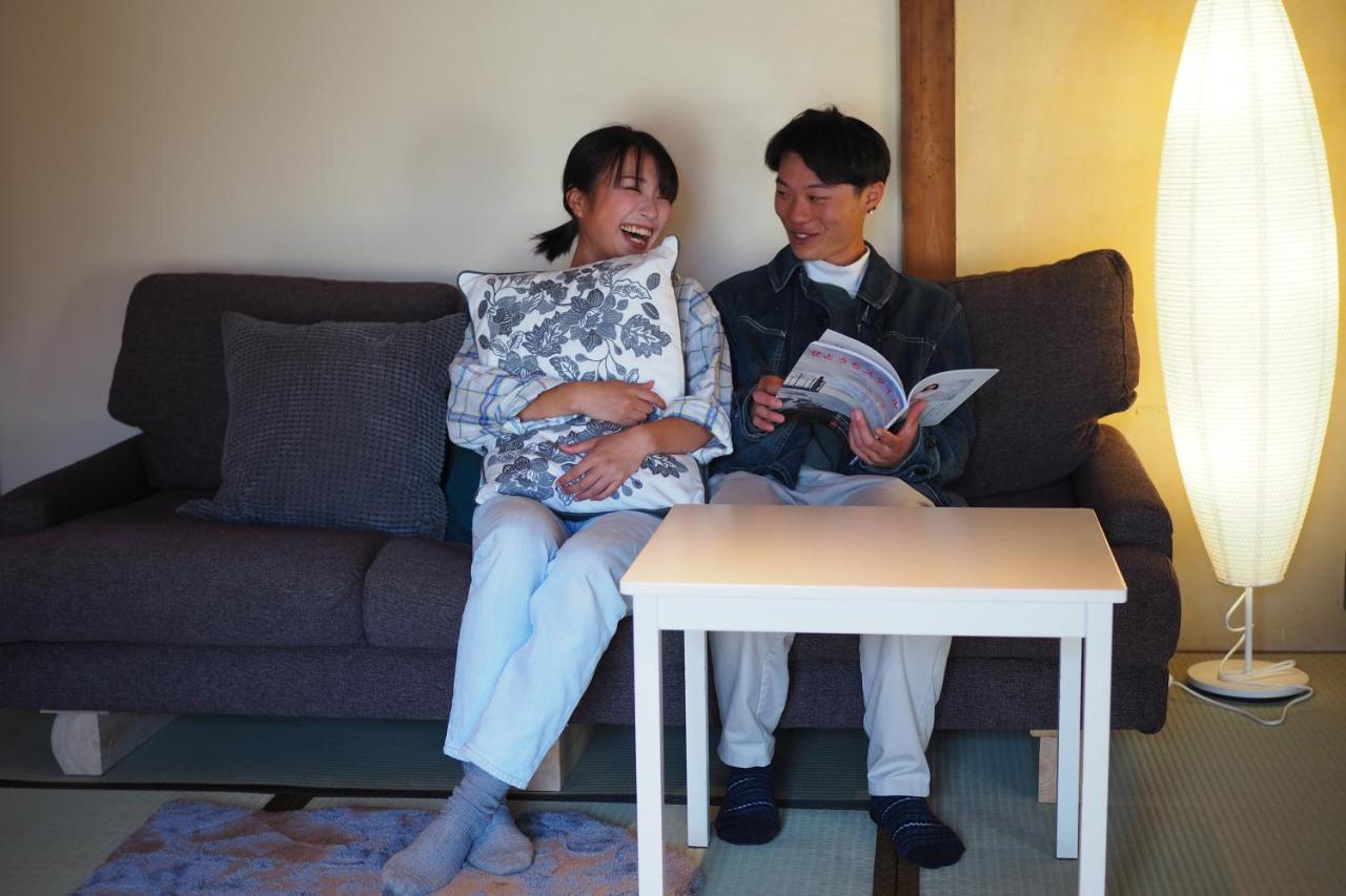 岡邸 Apartment Tonosho  Luaran gambar